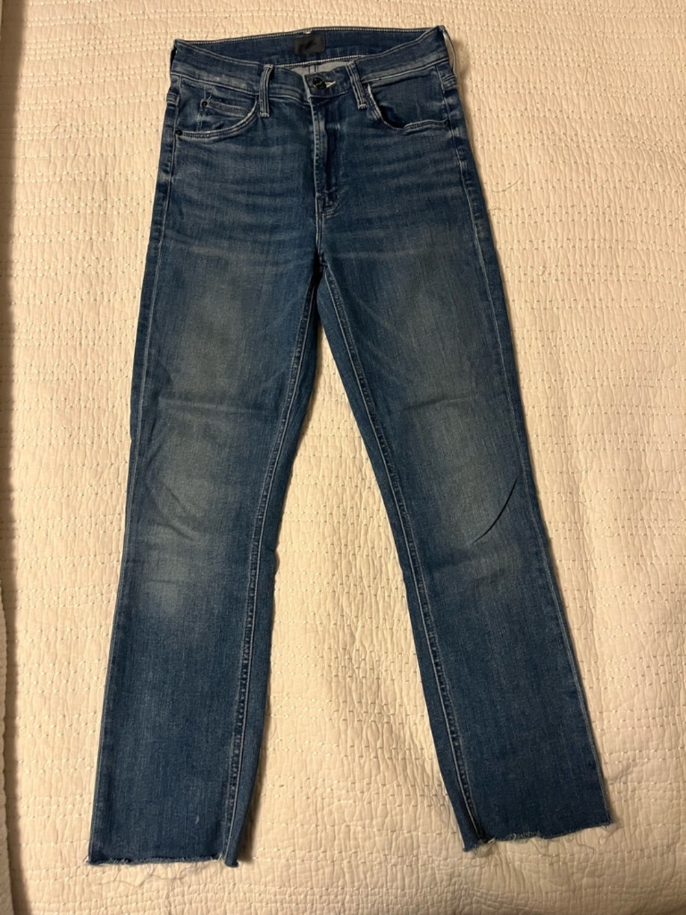 MOTHER Mid Rise Dazzler Ankle Jeans - Medium Blue size 25 inseam 24 1/2”